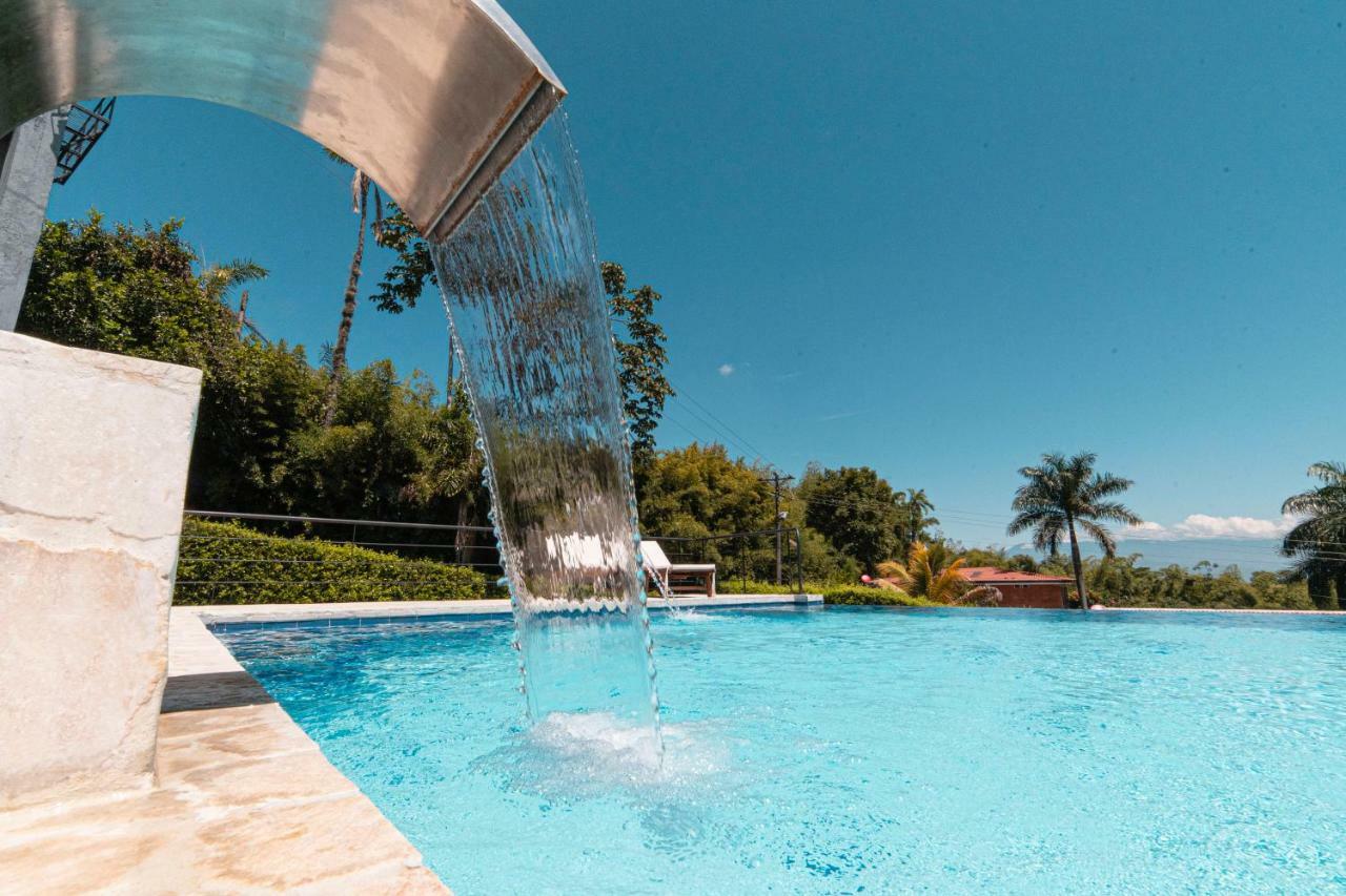 Hotel Syvanna Wellness And Spa Cerritos Exterior foto